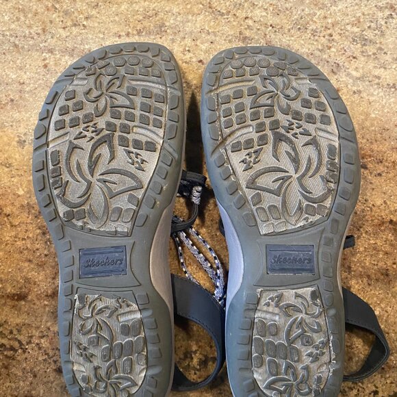 Skechers Sandals Women's 8 Elastic Straps Memory Foam Flats Blue Slip On - Picture 2 of 3